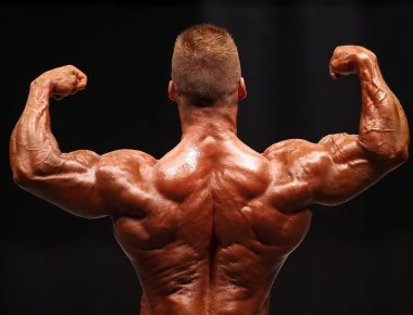 Άσκηση, ρύζι και σούπα μίσο! 82χρονος μπόντι μπίλντερ αποκαλύπτει τα μυστικά του (βίντεο)